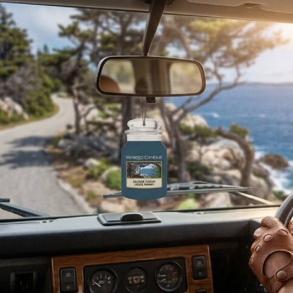 Bayside Cedar Yankee Candle 2D Scented Hanging Air Freshener