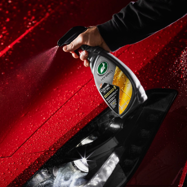 Turtle Wax Hybrid Solutions Ceramic Wet Wax Shine & Protect (500ml)